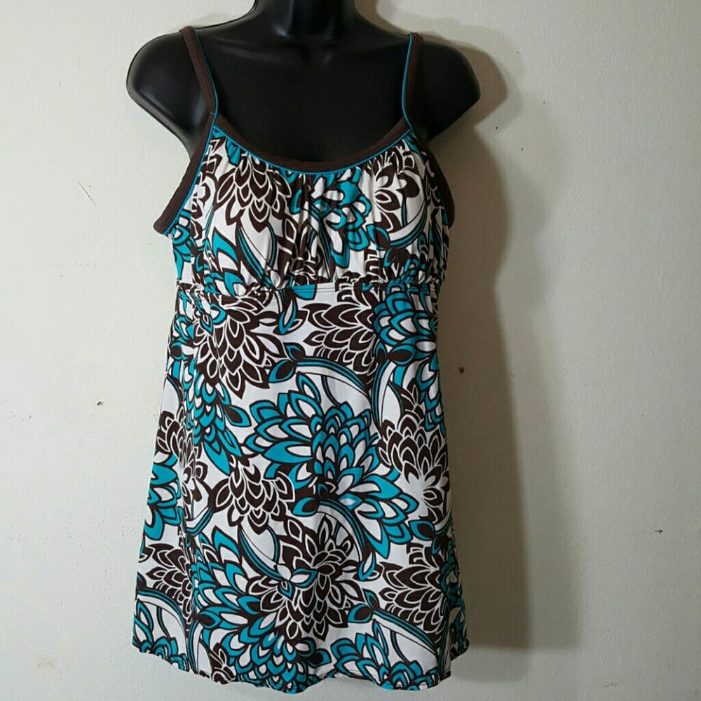 NWOT Woman's XL One-piece Kim Roger's Swimdress